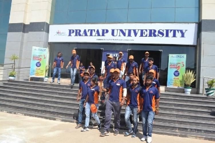 Pratap University Jaipur Pharma Quiz Contest photo 8